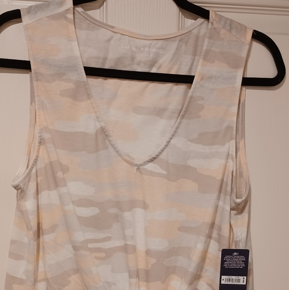 LUCKY BRAND BEIGE PLUSH PINK CAMOUFLAGE TIE FRONT - Picture 12 of 12